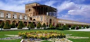 عالی قاپو